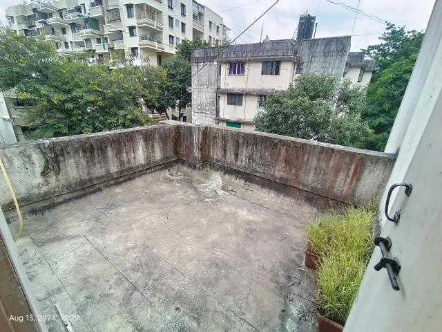 2 BHK Apartment in Kothrud for rent Pune. The reference number is 20902478