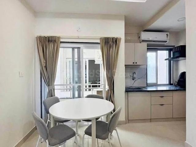 2 BHK Apartment in Kothrud for rent Pune. The reference number is 20991902