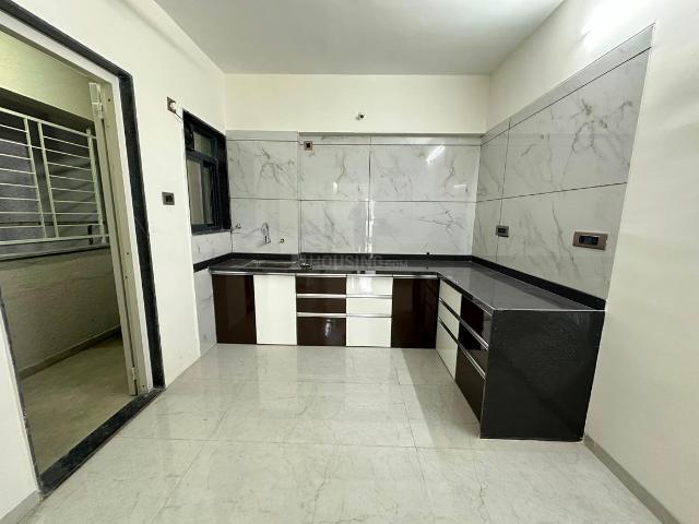 2 BHK Apartment in Kothrud for rent Pune. The reference number is 21005382