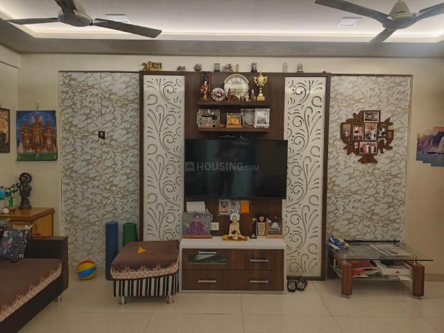 2 BHK Apartment in Kothrud for rent Pune. The reference number is 21166400