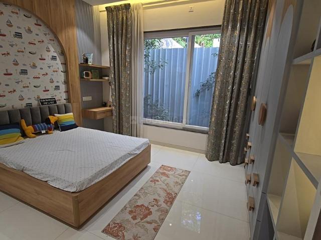 2 BHK Apartment in Kothrud for resale Pune. The reference number is 20464463