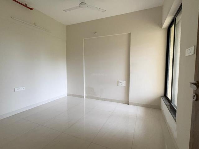 2 BHK Apartment in Kothrud for resale Pune. The reference number is 20930043