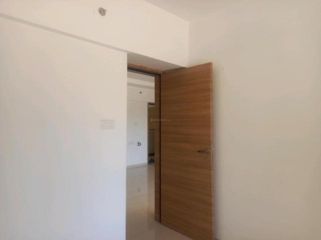 2 BHK Apartment in Kothrud for resale Pune. The reference number is 20091526