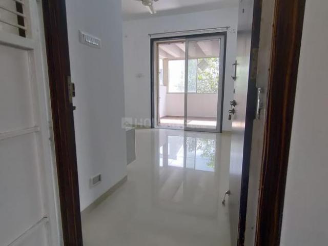 2 BHK Apartment in Kothrud for resale Pune. The reference number is 21022829