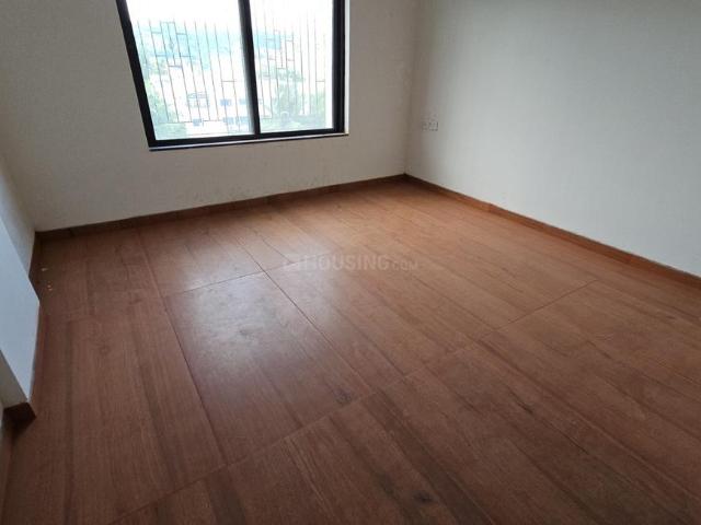 2 BHK Apartment in Kothrud for resale Pune. The reference number is 21023133