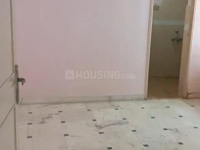 2 BHK Apartment in Koyambedu for resale Chennai. The reference number is 20750010