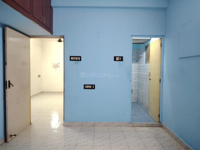 2 BHK Apartment in Kodambakkam for rent Chennai. The reference number is 17811011