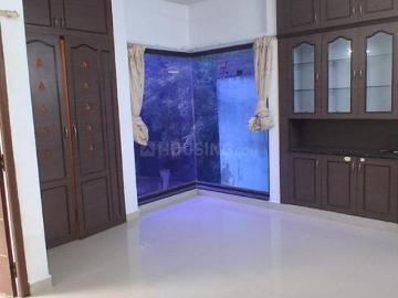 2 BHK Apartment in Kodambakkam for rent Chennai. The reference number is 20474866