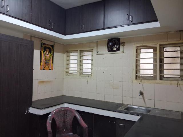 2 BHK Apartment in Kodambakkam for rent Chennai. The reference number is 20748916
