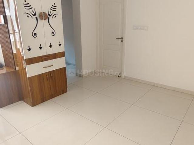 2 BHK Apartment in Kolathur for rent Chennai. The reference number is 20607740