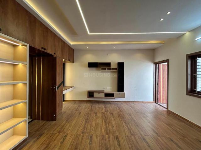 2 BHK Apartment in Kolathur for resale Chennai. The reference number is 21240436