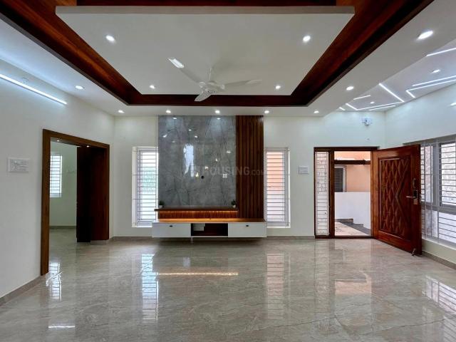 2 BHK Apartment in Kolathur for resale Chennai. The reference number is 21273078