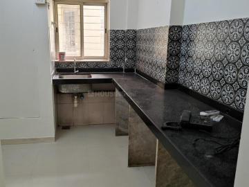 2 BHK Apartment in Kolshet for rent Thane. The reference number is 19073912