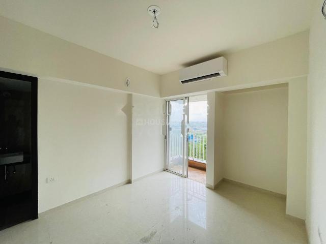 2 BHK Apartment in Kolshet for rent Thane. The reference number is 20846582