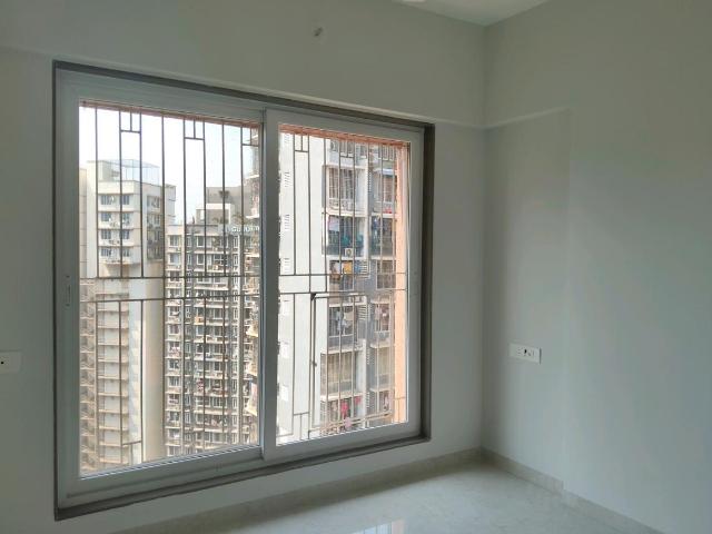 2 BHK Apartment in Kolshet for resale Thane. The reference number is 20199232