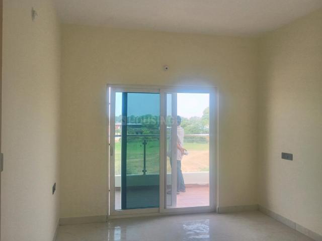 2 BHK Apartment in Kompally for resale Hyderabad. The reference number is 20559041