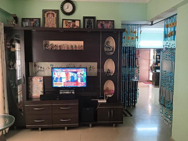 2 BHK Apartment in Kondapur for rent Hyderabad. The reference number is 16598580
