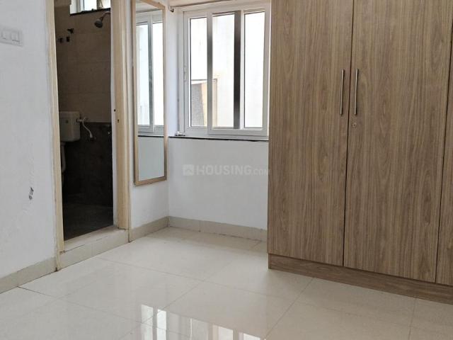2 BHK Apartment in Kondapur for rent Hyderabad. The reference number is 20327342