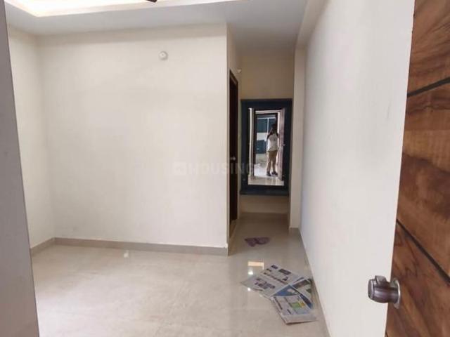 2 BHK Apartment in Kondapur for rent Hyderabad. The reference number is 20572542