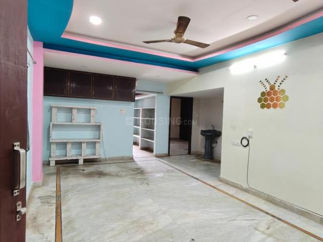2 BHK Apartment in Kondapur for rent Hyderabad. The reference number is 20616035