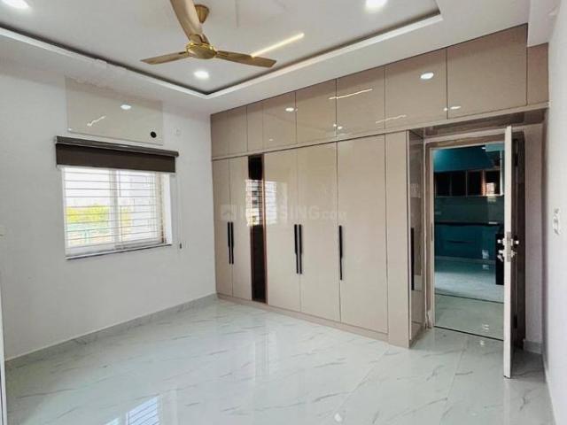 2 BHK Apartment in Kondapur for rent Hyderabad. The reference number is 20633420