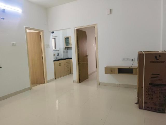 2 BHK Apartment in Kondapur for rent Hyderabad. The reference number is 20725793