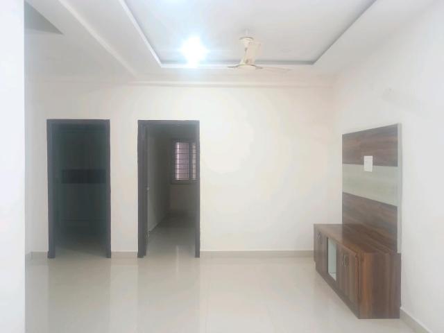 2 BHK Apartment in Kondapur for rent Hyderabad. The reference number is 20869714