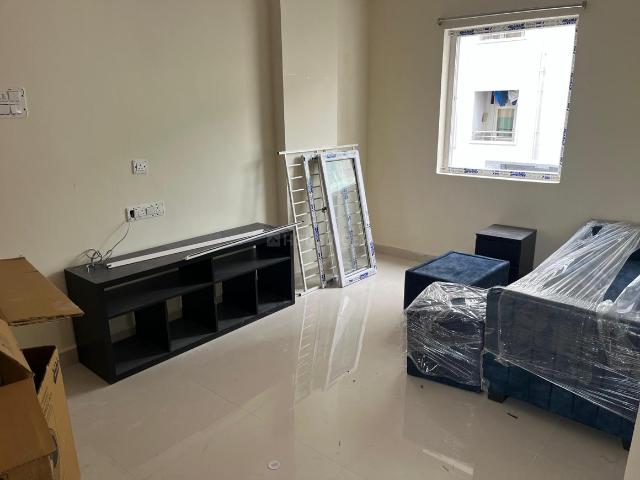 2 BHK Apartment in Kondapur for rent Hyderabad. The reference number is 20881293