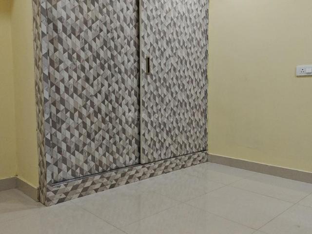 2 BHK Apartment in Kondapur for rent Hyderabad. The reference number is 20927711