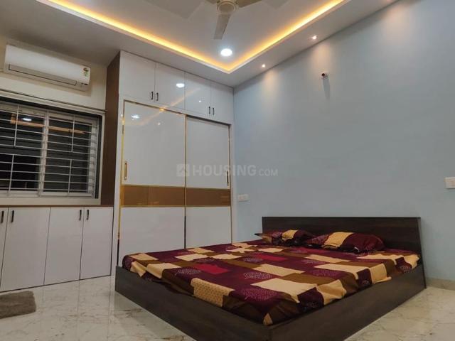 2 BHK Apartment in Kondapur for rent Hyderabad. The reference number is 20971202