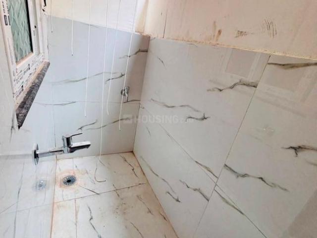 2 BHK Apartment in Kondapur for rent Hyderabad. The reference number is 20973196