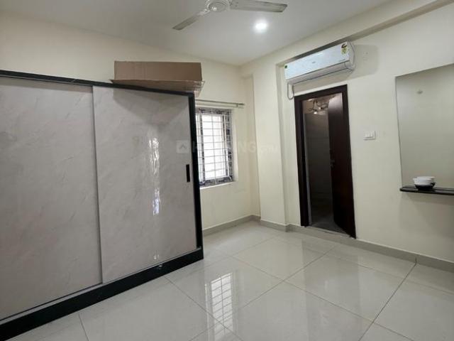 2 BHK Apartment in Kondapur for rent Hyderabad. The reference number is 20973376
