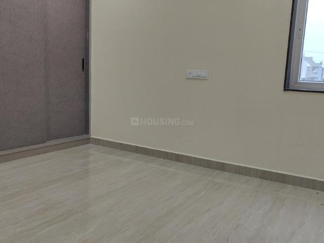 2 BHK Apartment in Kondapur for rent Hyderabad. The reference number is 21022766