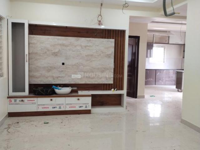 2 BHK Apartment in Kondapur for rent Hyderabad. The reference number is 21118918