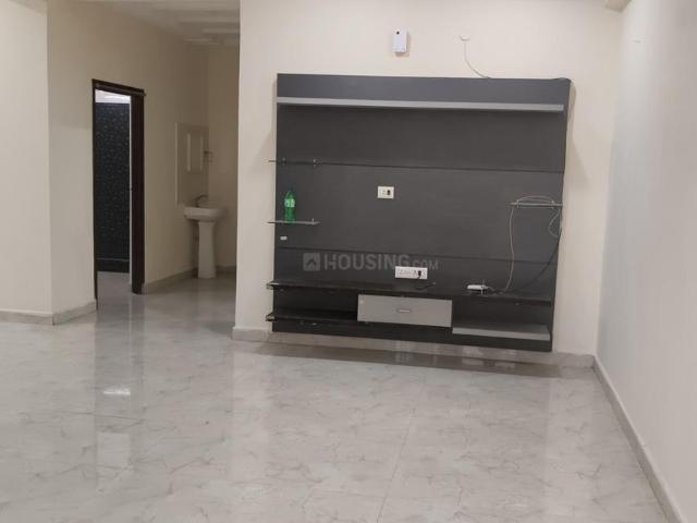 2 BHK Apartment in Kondapur for rent Hyderabad. The reference number is 21126424