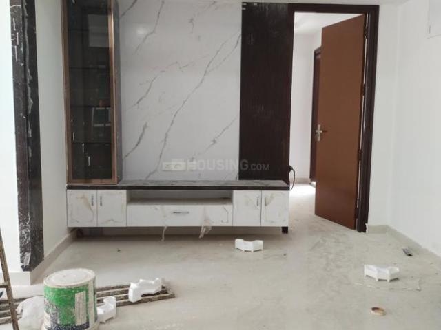 2 BHK Apartment in Kondapur for rent Hyderabad. The reference number is 21145171