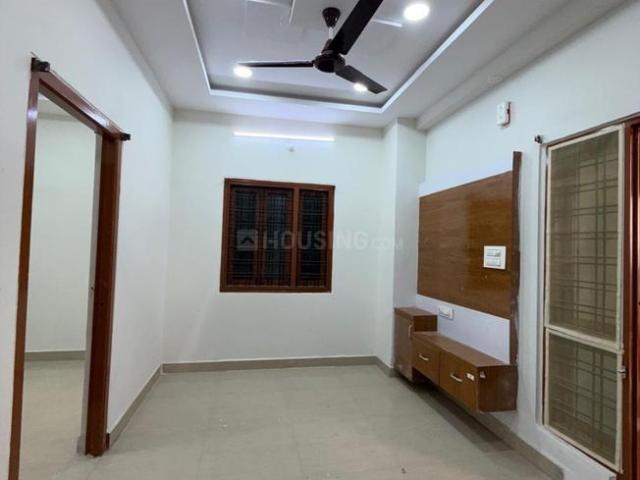 2 BHK Apartment in Kondapur for rent Hyderabad. The reference number is 21305199