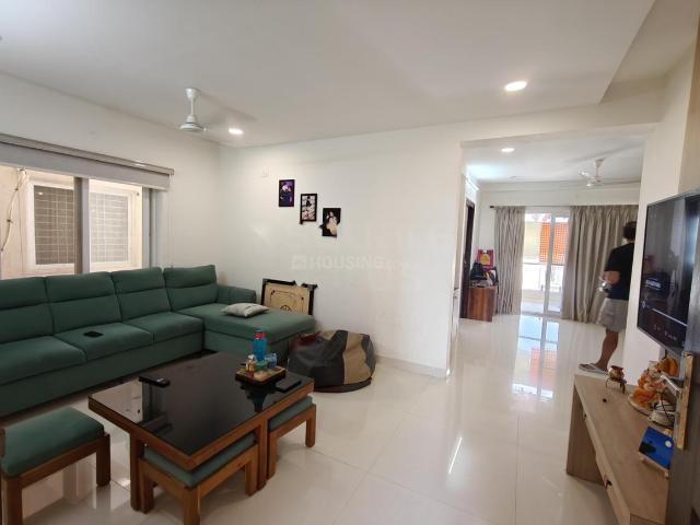 2 BHK Apartment in Kondapur for rent Hyderabad. The reference number is 21357412