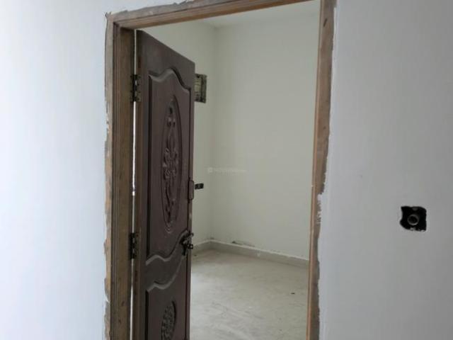 2 BHK Apartment in Kondapur for resale Hyderabad. The reference number is 20609516