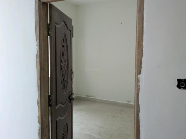 2 BHK Apartment in Kondapur for resale Hyderabad. The reference number is 20609617