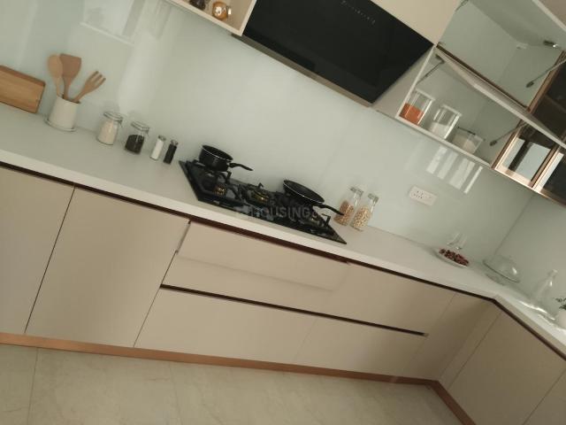2 BHK Apartment in Kondapur for resale Hyderabad. The reference number is 20331731