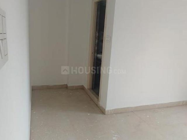 2 BHK Apartment in Kondapur for resale Hyderabad. The reference number is 21367677