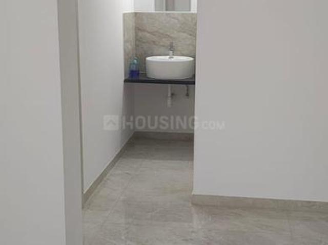 2 BHK Apartment in Kondhwa for rent Pune. The reference number is 20213651