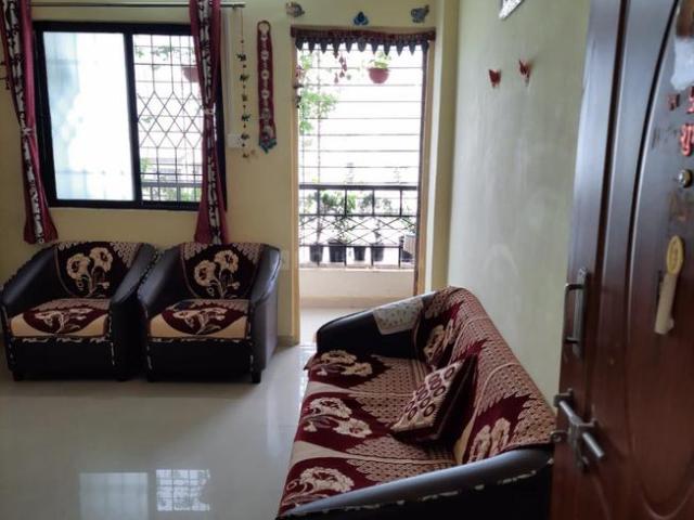 2 BHK Apartment in Kondhwa for rent Pune. The reference number is 20589677