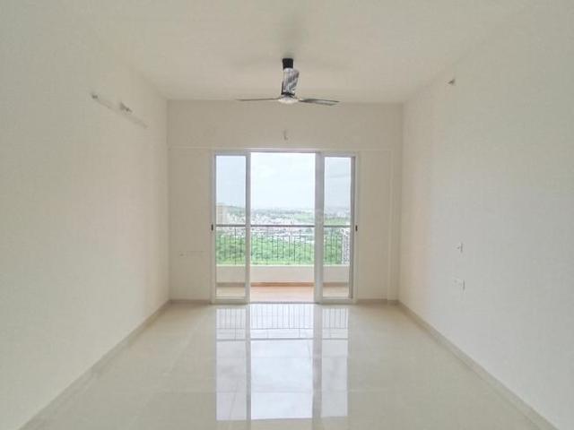 2 BHK Apartment in Kondhwa for rent Pune. The reference number is 21146390