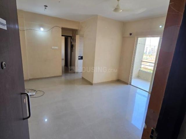 2 BHK Apartment in Kondhwa for rent Pune. The reference number is 21229568