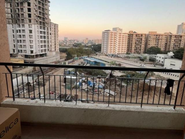 2 BHK Apartment in Kondhwa for rent Pune. The reference number is 21277657