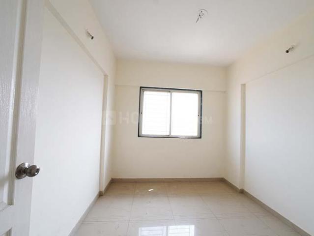 2 BHK Apartment in Kondhwa for resale Pune. The reference number is 19453565