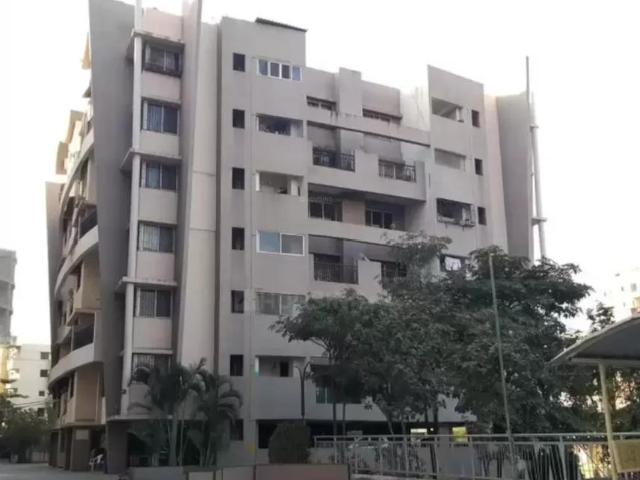 2 BHK Apartment in Kondhwa for resale Pune. The reference number is 20762184