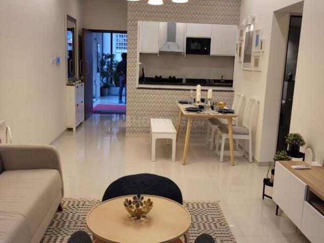2 BHK Apartment in Kondhwa for resale Pune. The reference number is 20865951